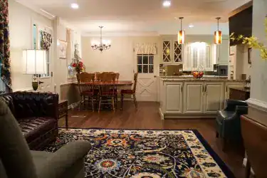 Click to enlarge featured kitchen projects